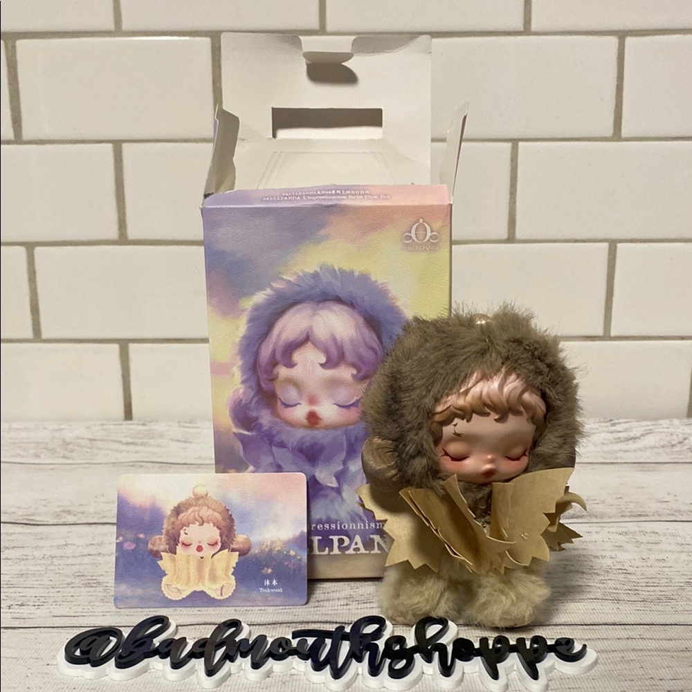 *Pop Mart SkullPanda L'impressionnisme Series Blind Box Plush Bag Charm Teakwood